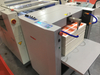 Máquina de cortador de matriz rotativa automática com remoção de resíduos automáticos.
